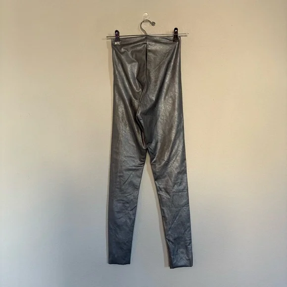 Commando Faux Leather Legging Metallic Silver Platinum NWT - Picture 5 of 7
